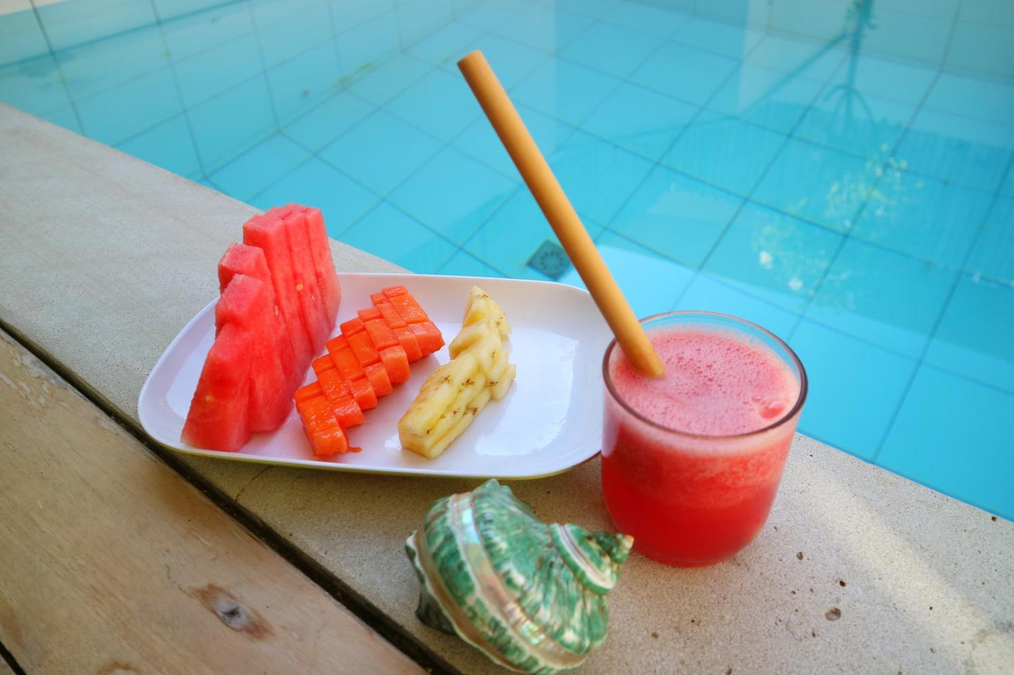 Meno Suites Гили Мено Екстериор снимка